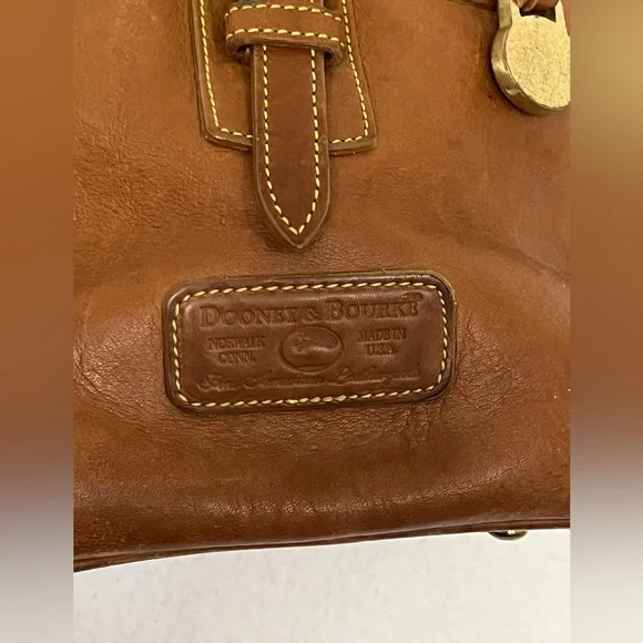Vintage Dooney & Bourke brown leather bucket bag - Picture 4 of 14